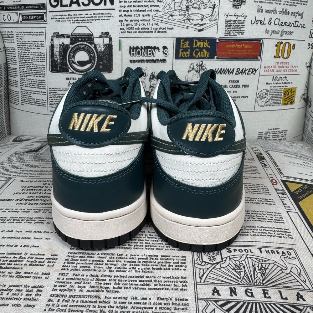 Nike Dunk Low GS Deep Jungle FB9109-301 GS 7Y Women Size 8.5 No Box - Picture 6 of 8